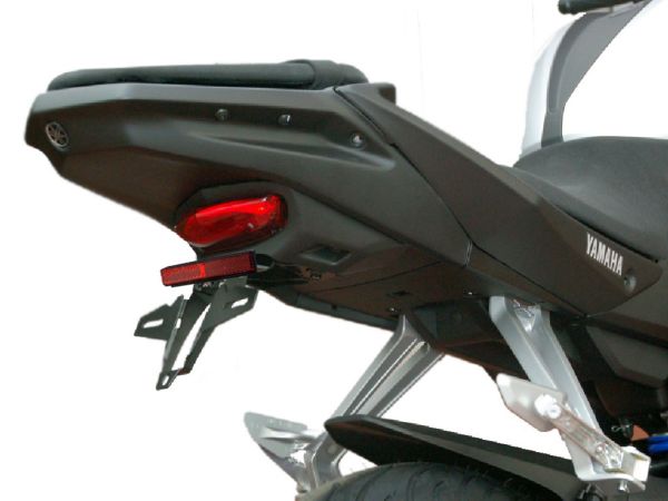 Titulaire de la plaque d'immatriculation IQ4 pour la Yamaha MT-125 (2014-2020)