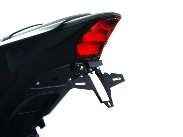 Soporte de matrícula IQ1 para Yamaha R3 (2025-2026)